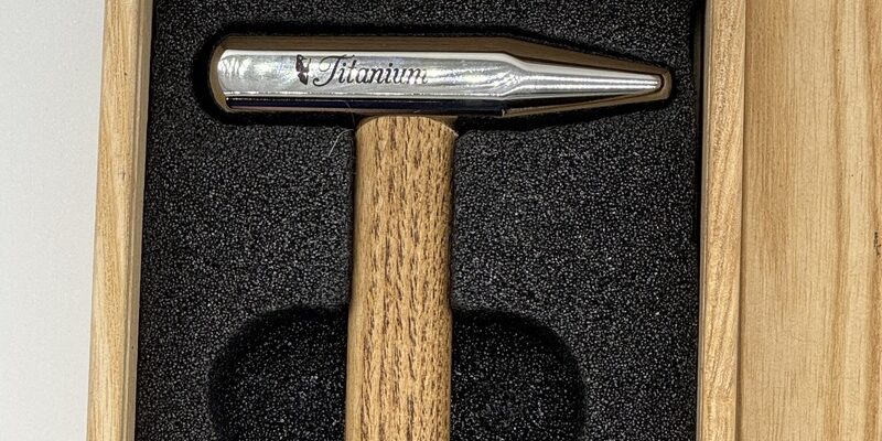 PDR Blending Hammer Tool TITANIUM vs Wooden Box